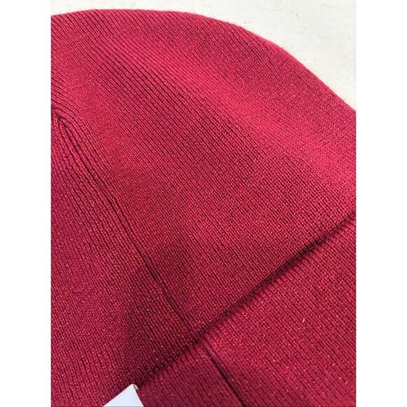 Lululemon NWT Warm Revelation Beanie Shiny in Berry Rumble OS main image 6